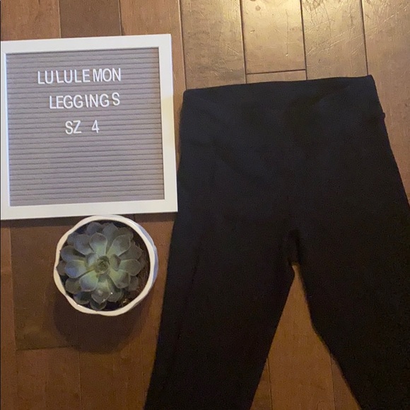 lululemon athletica Pants - LIKE FOR FREE SHIPPING OFFER 🍯 LULU LEGGINGS🍯